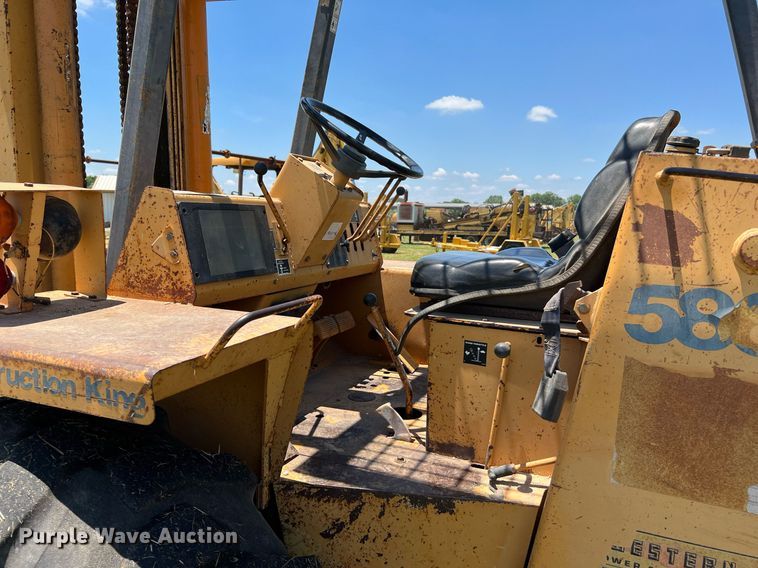 image for item DQ2053 Case 586E  forklift