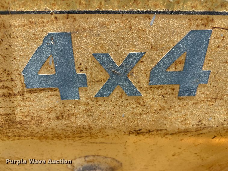 image for item DQ2053 Case 586E  forklift