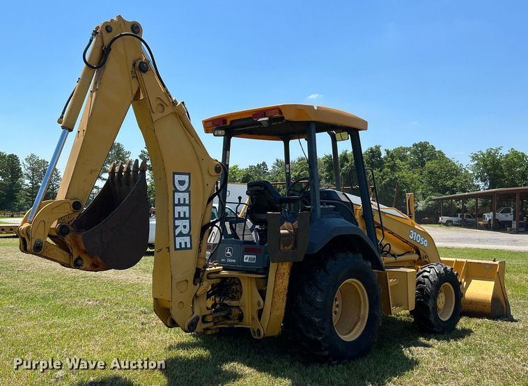 image for item DQ2055 2004 John Deere 310SG  backhoe