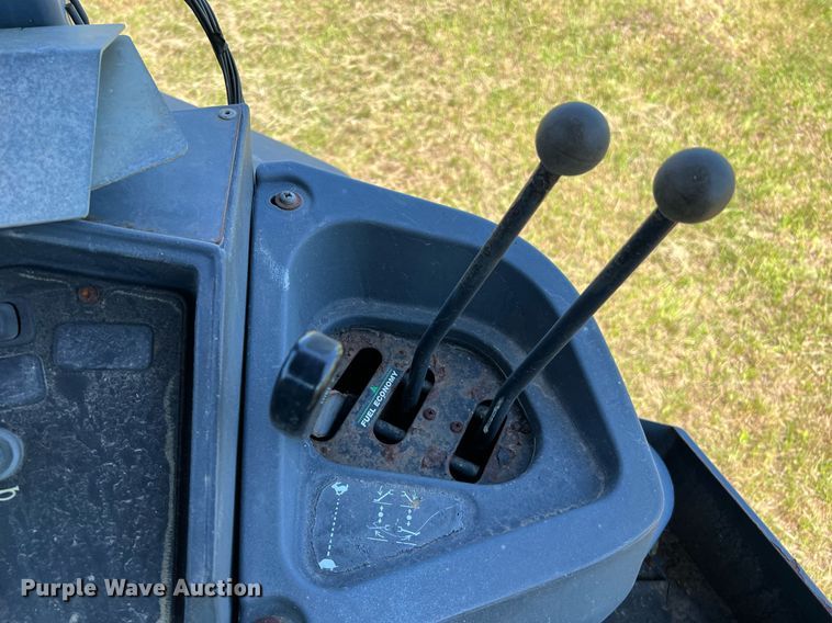 image for item DQ2055 2004 John Deere 310SG  backhoe