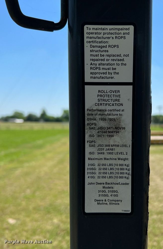 image for item DQ2055 2004 John Deere 310SG  backhoe