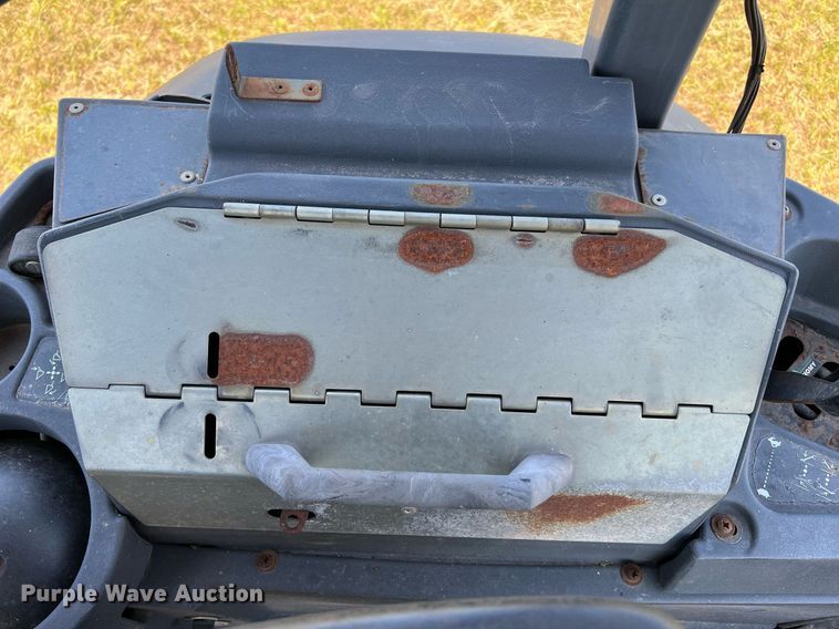 image for item DQ2055 2004 John Deere 310SG  backhoe