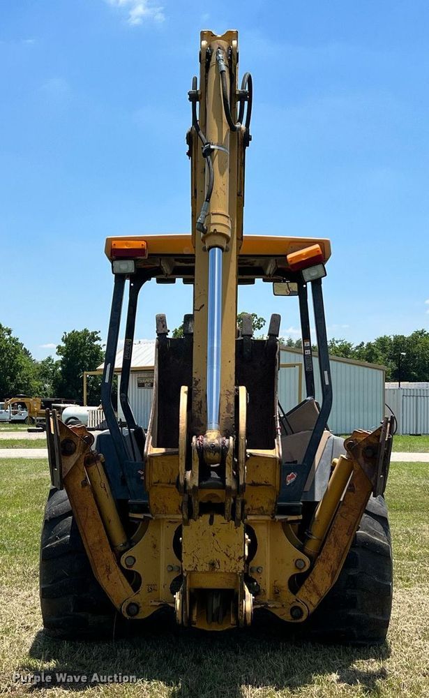 image for item DQ2056 1999 John Deere 310SE  backhoe