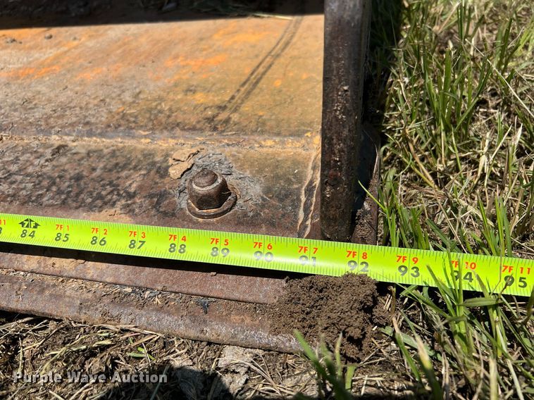 image for item DQ2056 1999 John Deere 310SE  backhoe