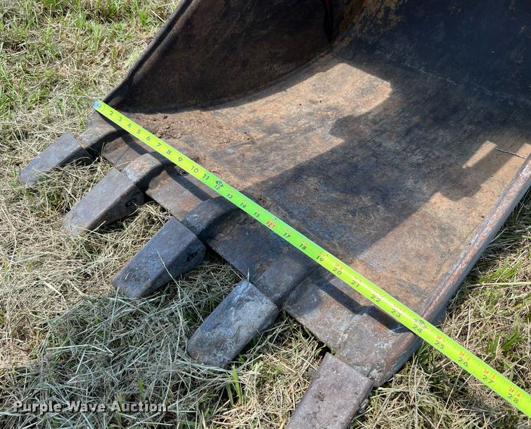 image for item DQ2056 1999 John Deere 310SE  backhoe