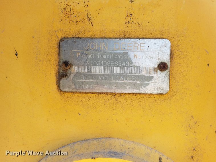 image for item DQ2056 1999 John Deere 310SE  backhoe
