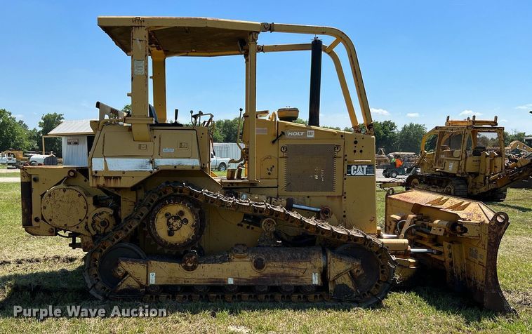 image for item DQ2057 1996 Caterpillar D4H XL Series III  dozer