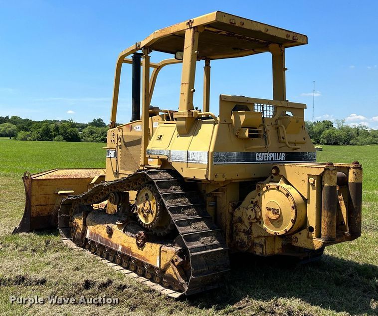 image for item DQ2057 1996 Caterpillar D4H XL Series III  dozer