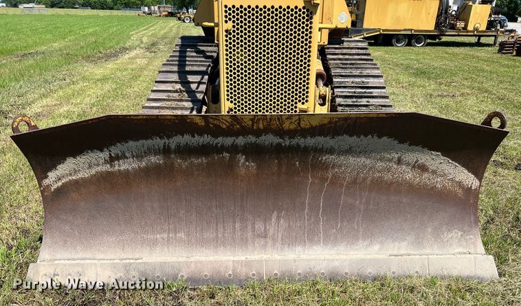 image for item DQ2057 1996 Caterpillar D4H XL Series III  dozer