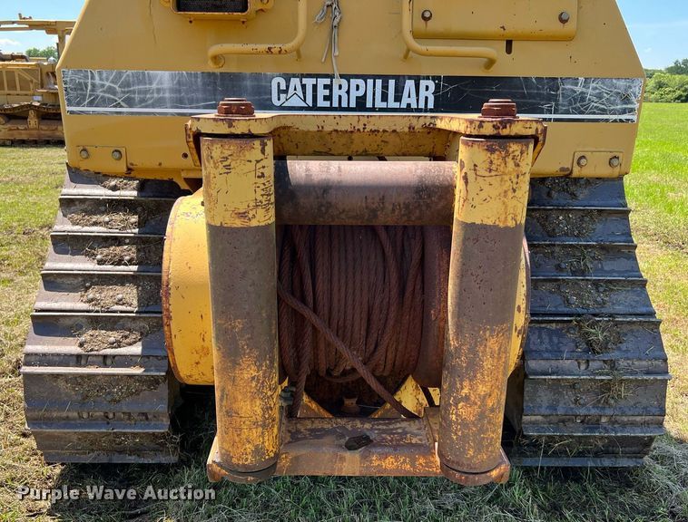 image for item DQ2057 1996 Caterpillar D4H XL Series III  dozer