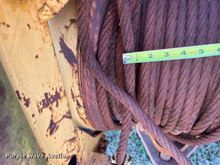 image for item DQ2057 1996 Caterpillar D4H XL Series III  dozer