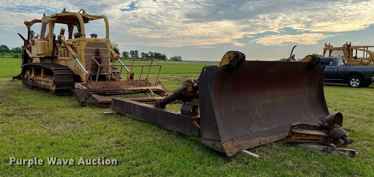 image for item DQ2059 1978 Caterpillar D8K  cable plow