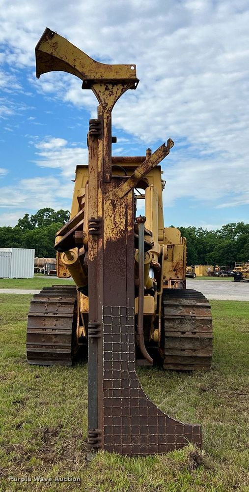 image for item DQ2059 1978 Caterpillar D8K  cable plow