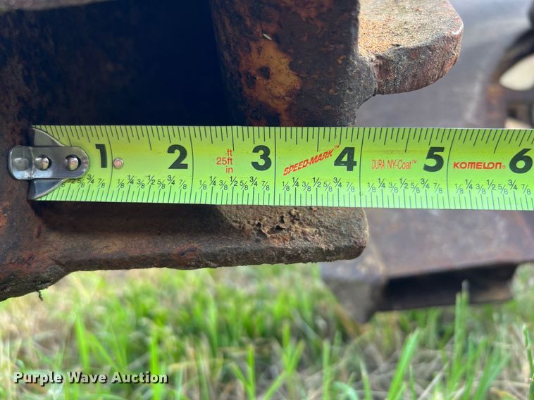 image for item DQ2059 1978 Caterpillar D8K  cable plow