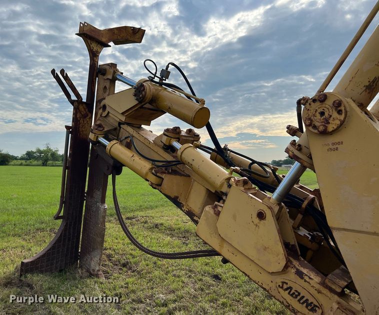 image for item DQ2059 1978 Caterpillar D8K  cable plow