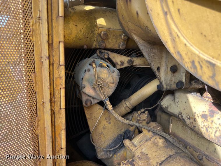 image for item DQ2059 1978 Caterpillar D8K  cable plow