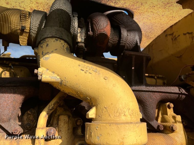 image for item DQ2059 1978 Caterpillar D8K  cable plow