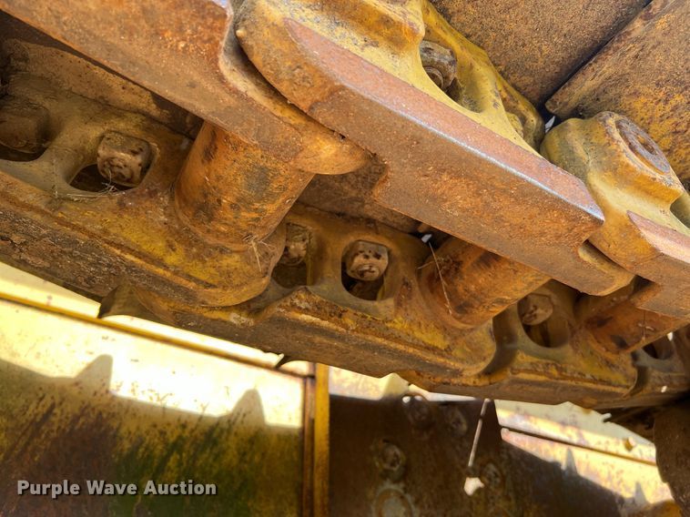 image for item DQ2059 1978 Caterpillar D8K  cable plow