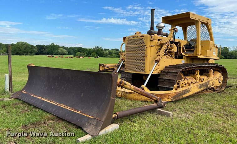 image for item DQ2060 1981 Caterpillar D8K  dozer