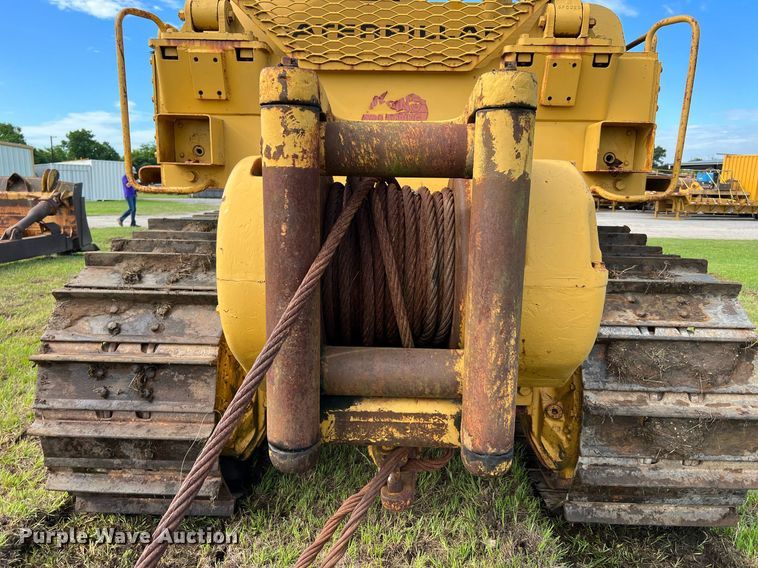 image for item DQ2060 1981 Caterpillar D8K  dozer