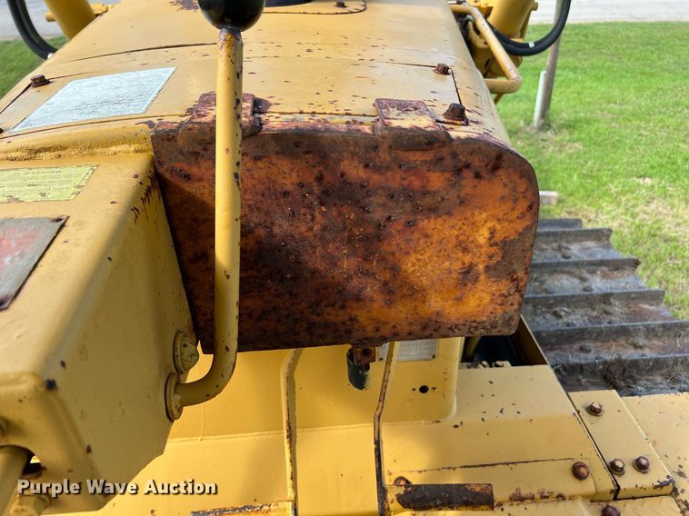 image for item DQ2060 1981 Caterpillar D8K  dozer
