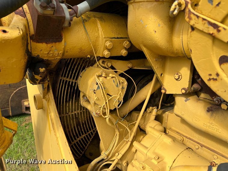 image for item DQ2060 1981 Caterpillar D8K  dozer
