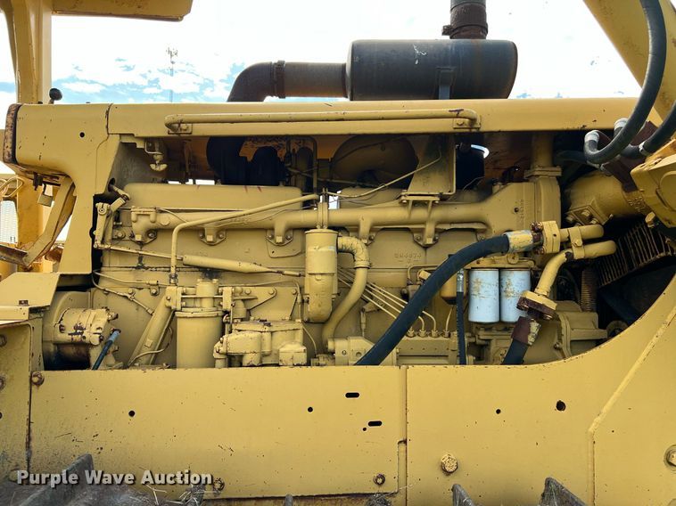 image for item DQ2060 1981 Caterpillar D8K  dozer