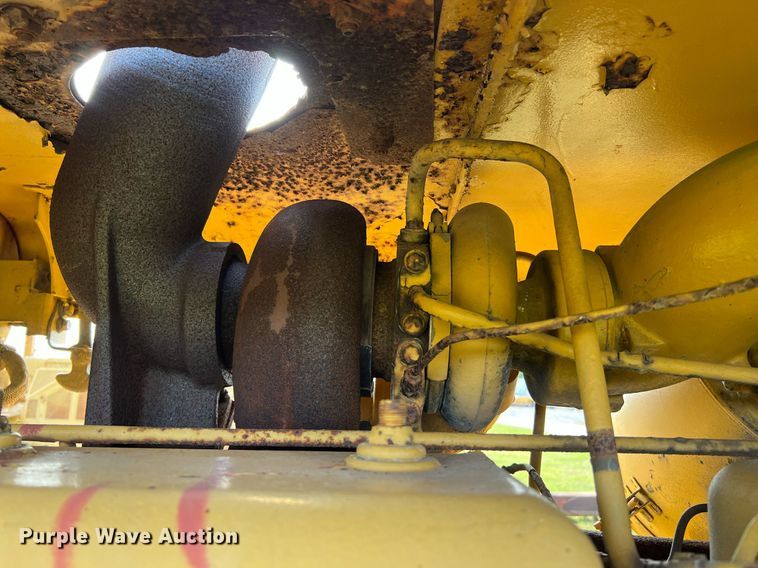 image for item DQ2060 1981 Caterpillar D8K  dozer