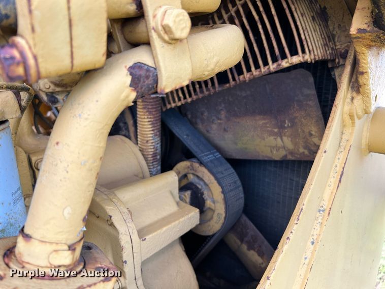 image for item DQ2060 1981 Caterpillar D8K  dozer