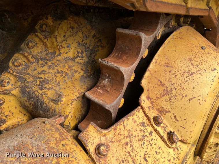 image for item DQ2060 1981 Caterpillar D8K  dozer