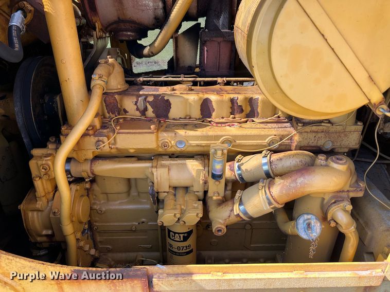 image for item DQ2061 1982 Caterpillar D7G  dozer