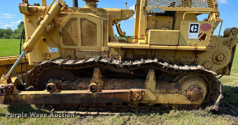 image for item DQ2061 1982 Caterpillar D7G  dozer
