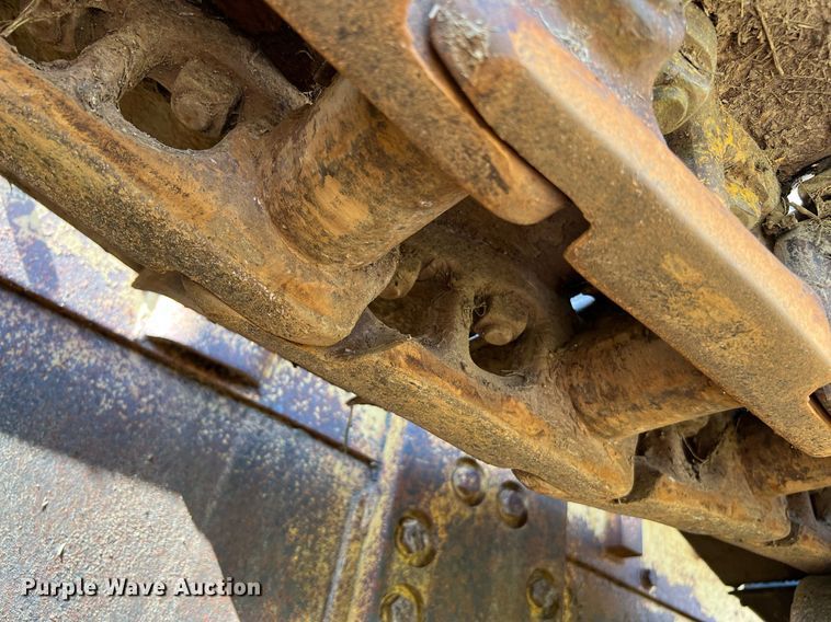 image for item DQ2061 1982 Caterpillar D7G  dozer