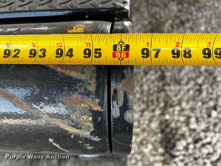 image for item DQ2064 1992 Peterbilt 379  winch truck