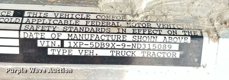 image for item DQ2064 1992 Peterbilt 379  winch truck