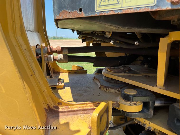 image for item DQ2069 2008 Caterpillar 924H  wheel loader