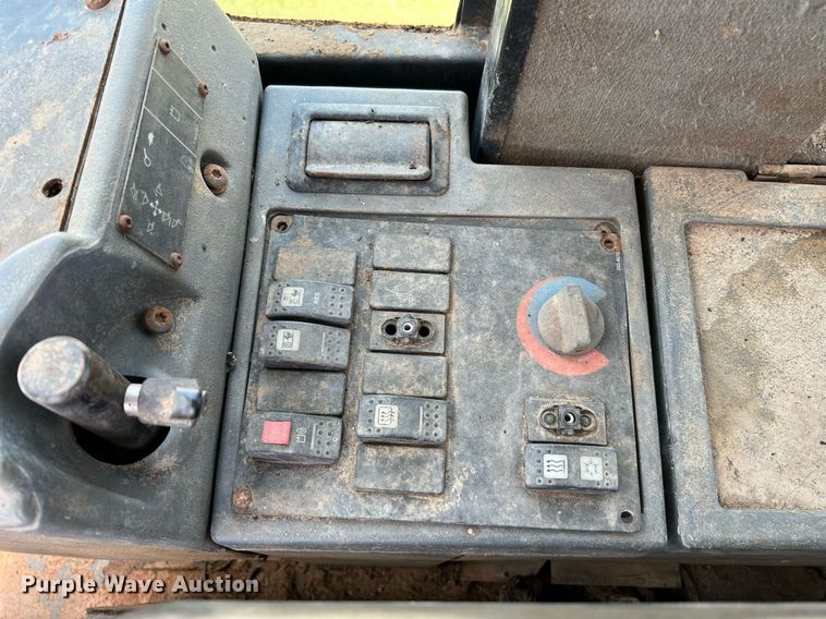 image for item DQ2069 2008 Caterpillar 924H  wheel loader