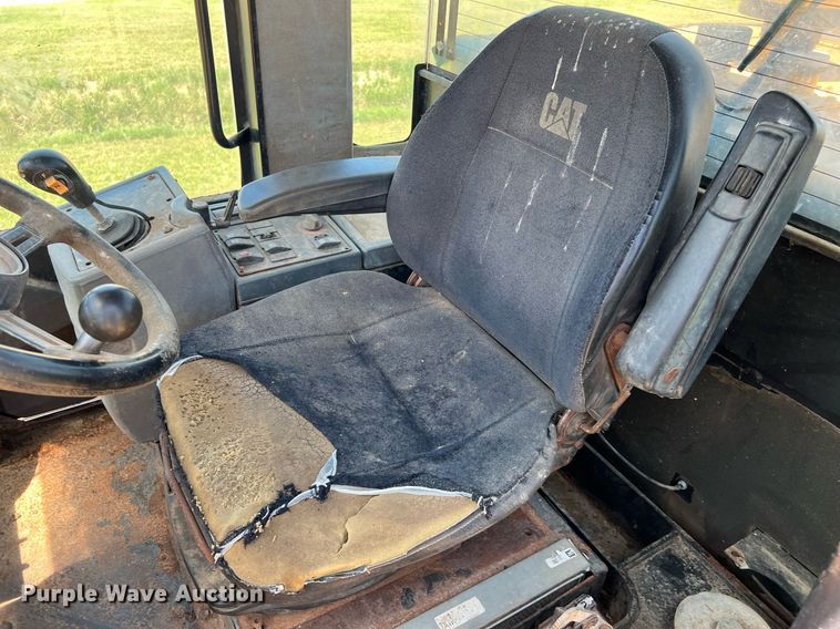 image for item DQ2069 2008 Caterpillar 924H  wheel loader