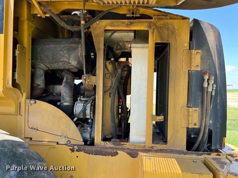 image for item DQ2069 2008 Caterpillar 924H  wheel loader