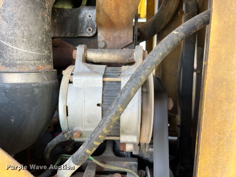 image for item DQ2069 2008 Caterpillar 924H  wheel loader