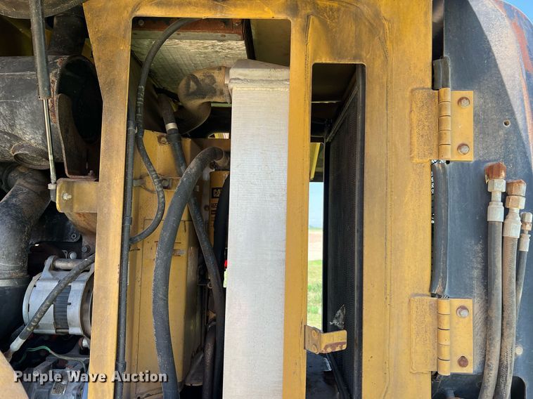 image for item DQ2069 2008 Caterpillar 924H  wheel loader