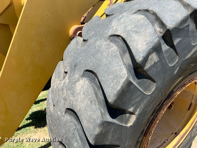 image for item DQ2069 2008 Caterpillar 924H  wheel loader