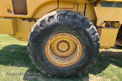 image for item DQ2069 2008 Caterpillar 924H  wheel loader
