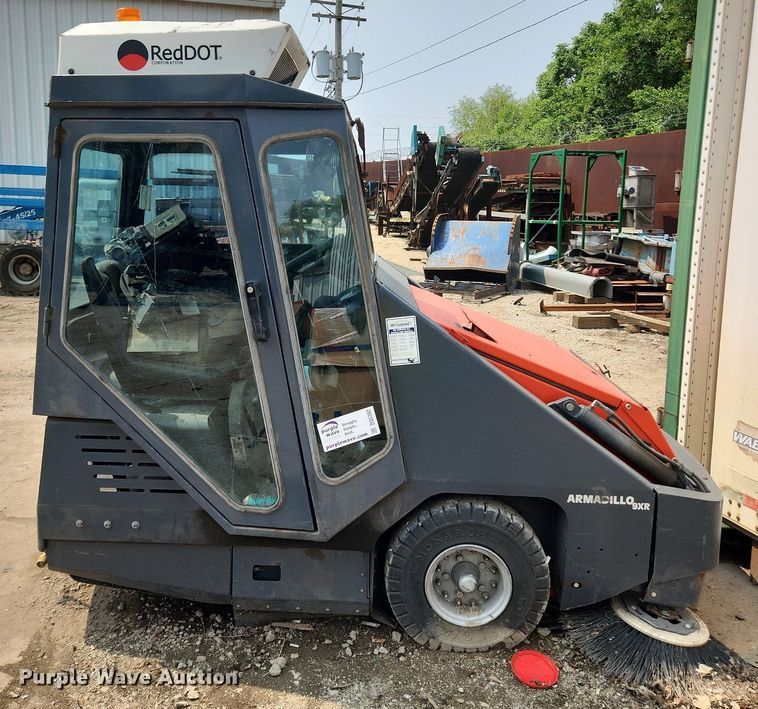 image for item DQ5392 Power Boss Armadillo 9XR  sweeper