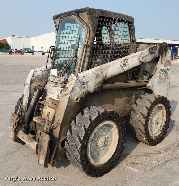 image for item DQ5393 2008 Bobcat S220  skid steer loader