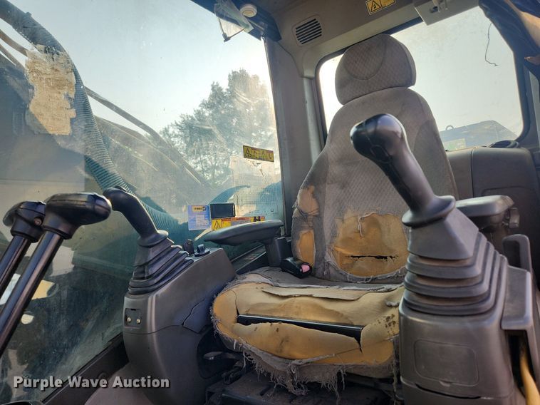 image for item DQ5394 2006 Caterpillar 330DL  excavator