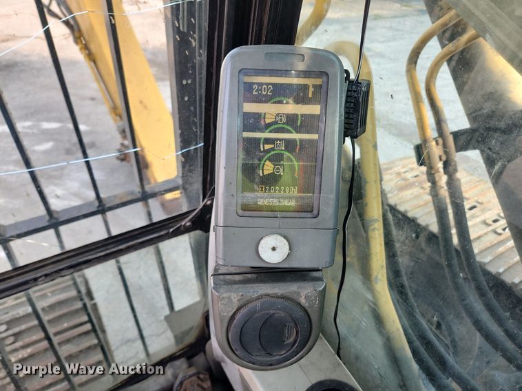 image for item DQ5394 2006 Caterpillar 330DL  excavator