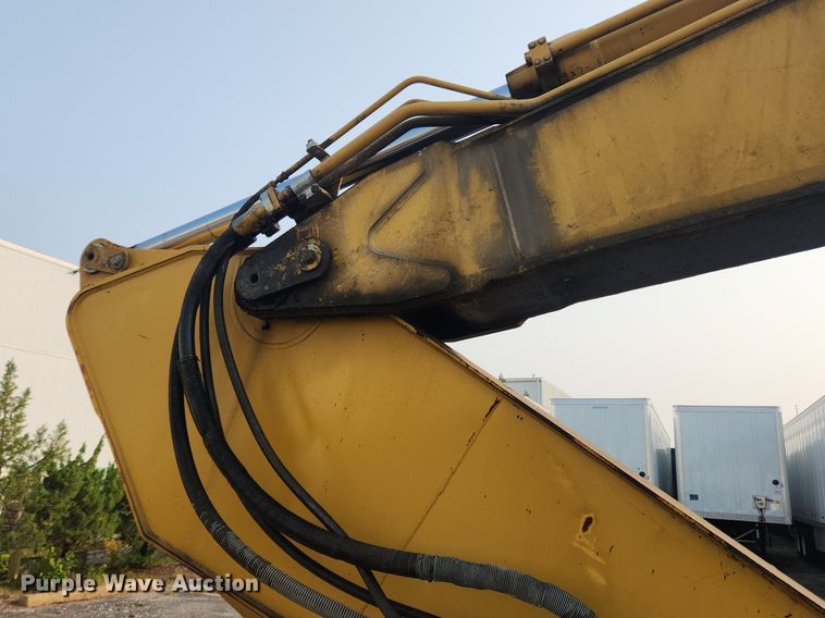 image for item DQ5394 2006 Caterpillar 330DL  excavator