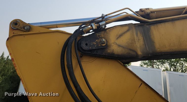 image for item DQ5394 2006 Caterpillar 330DL  excavator