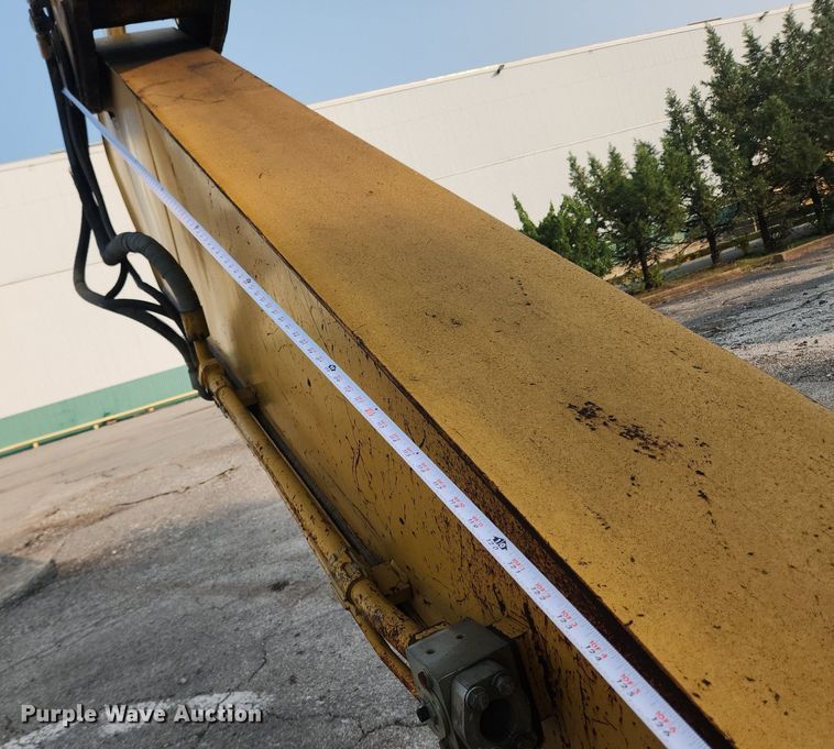 image for item DQ5394 2006 Caterpillar 330DL  excavator